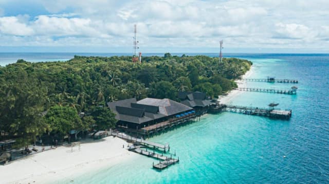 MATAKING REEF RESORT