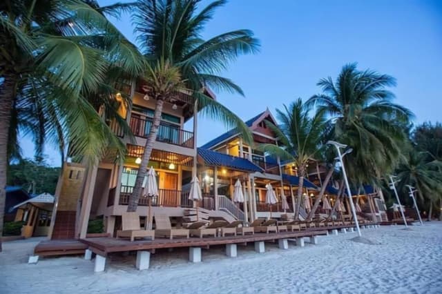 CORAL VIEW ISLAND RESORT